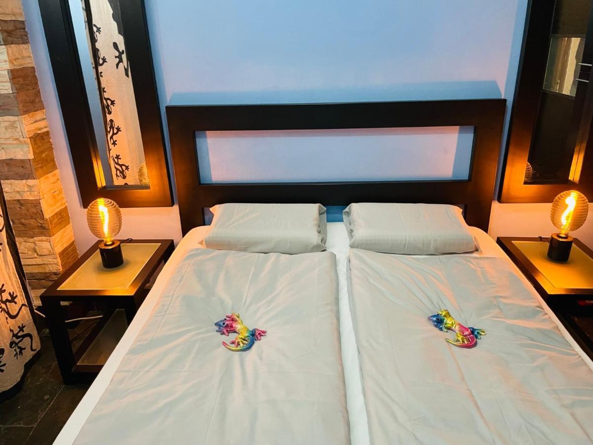 Lizards Lounge - Tanife Apartment Beim Yumbo Πλάγια ντελ Ινγκλές Εξωτερικό φωτογραφία